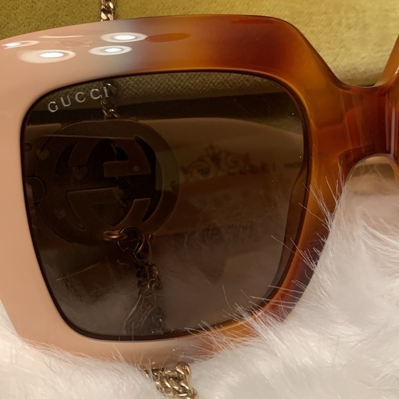 New Gucci oversized Frame Sunglasses - Picture 4 of 13